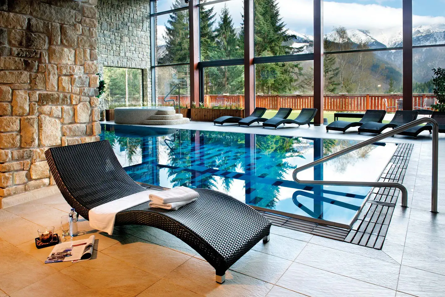Wellness s výhľadom na hory v Hoteli Rozsutec, Vrátna dolina